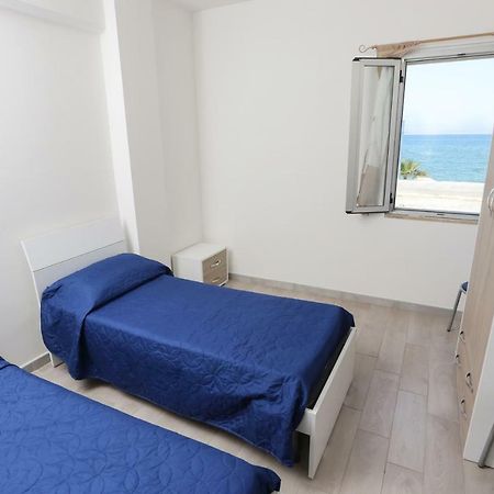 Camping Lido Di Salerno بونتيكانيانو المظهر الخارجي الصورة